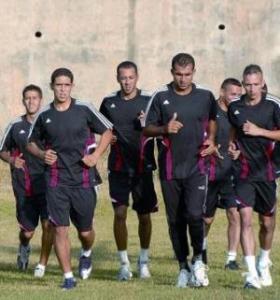 زاوي أحدث طوارئ، سليمي منتظر غدا وصايب معجب بعين دراهم أولمبي الشلف واجه الصفاقسي وآيت جودي