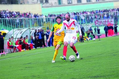 Le CRB et l'ASO nouveaux leaders