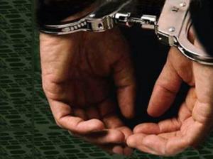 مسؤول مطلوب لدى  الأنتربول  في قبضة أمن بسكرة وقع صكا بدون رصيد قيمته 70 مليارا