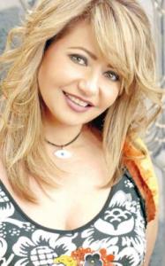 ليلى علوي في معسكر مغلق لإنهاء “فرح ليلى