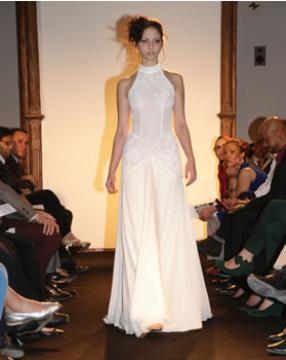 Entre traditionnel et contemporain, deux cultures s'unissent DEFILE DE MODE À L'INSTITUT FRANÇAIS DE CONSTANTINE