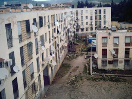 Dégradation du cadre de vie à la cité Laâssifer Grands ensembles urbains