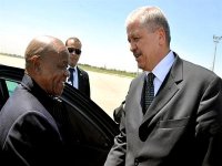 Abdelmalek Sellal accueille le Premier ministre du Lesotho