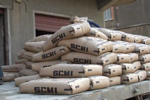 الدرك يحقق في شبكات مضاربة في أسعار الإسمنت ويُداهم الأسواق السوداء بالشلف