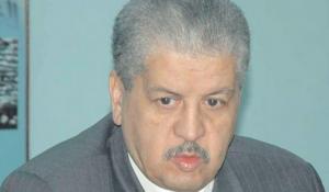 سلال مطالب بالتعاطي مع أسئلة الشارع حول غياب بوتفليقة زيارته الميدانية للأغواط فرصة لإقناع الجزائريين بشأن مرض الرئيس