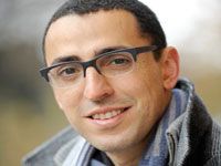 HADI BARKAT, AUTEUR ET EDITEUR 'Je travaille sur un roman qui commence en Algérie