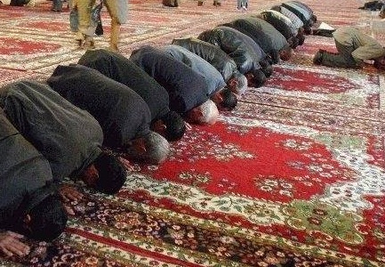 Les Sétifiens prient vers une Qibla « faussée »