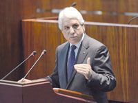 Il aura une incidence financière considérable sur le trésor public L'application du 87 bis pose problème