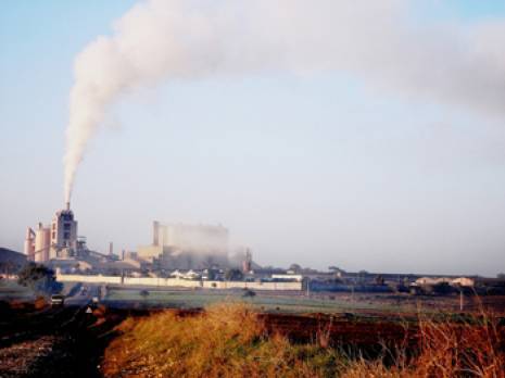 Aïn Temouchent : La spéculation sur le ciment enrayée Actu Ouest : les autres articles