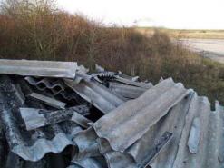 الأميونت تهدد صحة 30 عائلة بلرجام في تسمسيلت رغم تطمينات الوالي