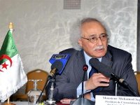 Evaluation à Alger de l'accord de partenariat liant le CNES au PNUD (Babes)