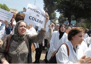 Front social en ébullition et dialogue en difficulté