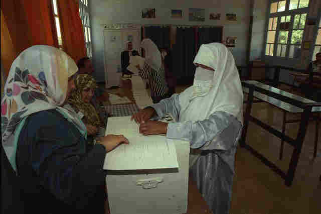 L'UE prépare le terrain pour ses observateurs Surveillance des législatives