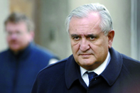 Raffarin depuis hier à Alger Pour relancer Renault et la suite'