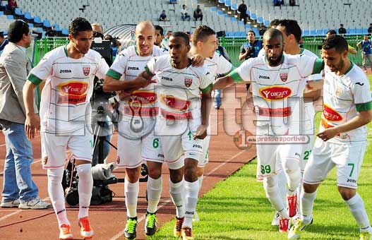 MCA : Amrouche s'est réuni avec les représentants des joueurs