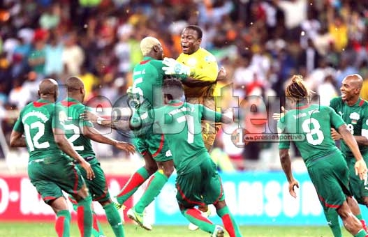 EN : L'équipe du Burkina Faso à Alger le 30 mai