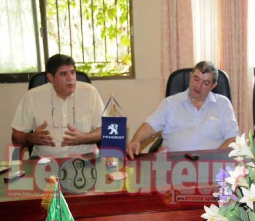 JSK : Ighil ne lâche pas Hannachi : «Si demain il quitte la JSK, je viendrai y travailler gratuitement»