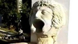 MASQUE DE GORGONE : Volée à l’Algérie, une pièce archéologique est exposée en Tunisie