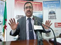 ABDELHAMID SI AFFIF AU FORUM DE 'LIBERTE