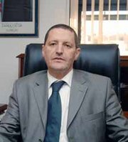 « Tout le monde aura son logement en 2009 »