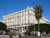 La Coquette perd ses atours