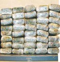 Huit tonnes de kif et des armes saisies à Tindouf : La menace du trafic de drogue s'amplifie