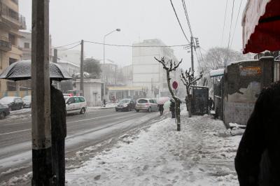 Intempéries : Alger et sa périphérie recouverte d'un manteau neigeux
