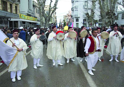 Les Algériens, fervents défenseurs de la tradition