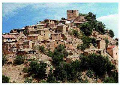 Le village Aït El-Kaïd en attente de réhabilitation