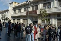 Les lycéens menacent, le ministre persiste