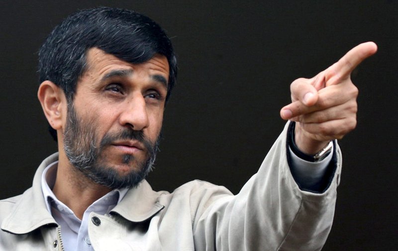 APRÈS SA FORMIDABLE PRESTATION À DURBAN   Ahmadinejad accueilli en «héros» à Téhéran