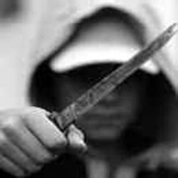 الاعتداء على شاب بالسلاح الأبيض ببوزعرورة