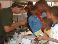 Constantine : les jeunes en masse à la rencontre des gendarmes