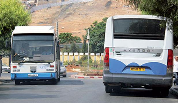 الاعتداء على حافلة بالسلاح الأبيض في وهران هجوم في وضح النهار