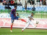 Championnat professionnel de Ligue 1 (29e J) : MCA 1 ' CAB 0 Le Mouloudia doit encore gagner à Lavigerie
