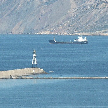 Descriptif du phare de la jetée du large du port d'Oran