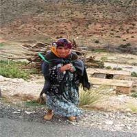 Une pensée pour les femmes démunies