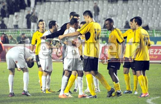 MCA : La LFP maintient la domiciliation du derby à Lavigerie