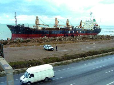 La Cour d'arbitrage internationale condamne la Cnan au paiement de plus de 20 millions de dollars Affaire Internationale Bulk Carrier Spa