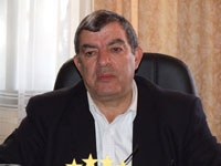 Vie des clubs JSK / Le président nous l'a confié Hannachi : «J'annoncerai ma décision de retrait d'ici au 20 février»