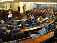 مسيرة حاشدة في المدية إثر الاعتداء على موظفة في “الجزائرية للمياه