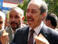 Les larmes de Mohamed Djahid Younsi à Ain Témouchent