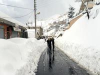 AU 5e JOUR DES INTEMPERIES Plusieurs axes routiers demeurent fermés à Béjaïa