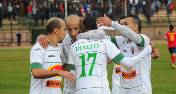 مولودية الجزائر تنهي موسمها على وقع المهازل الإدارة تحرم اللاعبين من التنقل إلى ملعب المحمدية وتتسبب في فضيحة جديدة