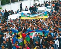 Des milliers de marcheurs à Tizi Ouzou