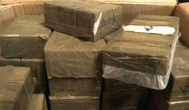 حراس الحدود يحجزون 20 قنطارا من الكيف بالنعامة