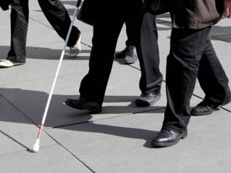 لص‮ ‬يسرق‮ ‬42‮ ‬مليون‮ ‬سنتيم‮ ‬من‮ ‬أموال‮ ‬المكفوفين‮ ‬بالبويرة