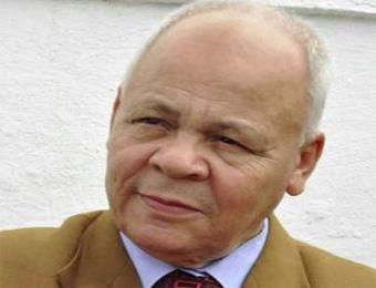 بلعياط يتبرأ من اجتماع المدية منسق الأفلان يدخل حلقة مناورات جديدة و يؤجج الصراع