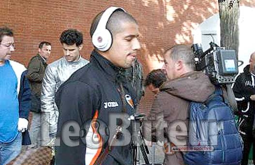 Liverpool offre 12 millions pour Feghouli, Tottenham et la Roma entrent en scène