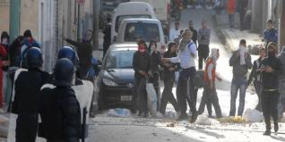 Ammal : des citoyens privés de gaz et d'électricité ferment l'autoroute Alger'Constantine